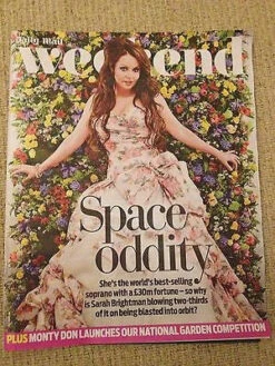 N/A WEEKEND Mag 11/05/2013 SARAH BRIGHTMAN Gillian Anderson Patrick Kennedy