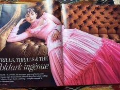 N/A Poldark ELLISE CHAPPELL On AIDAN TURNER UK YOU MAGAZINE May 21 2017 9 N/A Poldark ELLISE CHAPPELL On AIDAN TURNER UK YOU MAGAZINE May 21 2017 -CELEBRITY MAGAZINES 24 1 bee0ee1f d2f6 4151 9776 fd8396c979b6