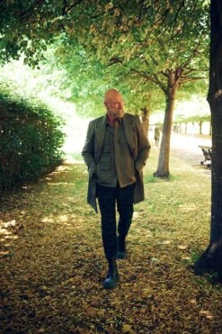 SQUARE MILE Magazine Magazine October 2022 Graham McTavish Sam Heughan -CELEBRITY MAGAZINES 6319c6afd3abd