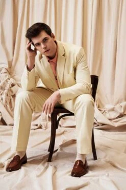 SQUARE MILE Mag #169 TYSON FURY Luke Newton Bridgerton Alexander Vlahos -CELEBRITY MAGAZINES FPHkPqYX0AYVPj