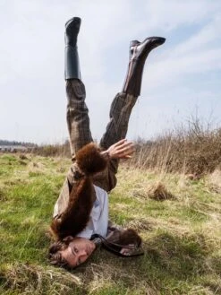 Harry Styles For Better Homes & Gardens June 2022 -CELEBRITY MAGAZINES FRSIVtvXsAEGYWZ