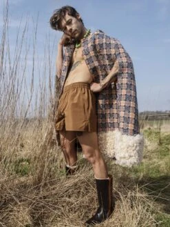 Harry Styles For Better Homes & Gardens June 2022 -CELEBRITY MAGAZINES FRSKBivXsAAgNUF