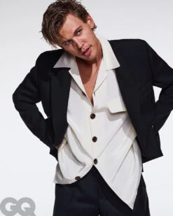 British GQ Magazine June 2022 AUSTIN BUTLER COVER FEATURE Elvis Presley -CELEBRITY MAGAZINES FTlfLgkWUAIRPfm