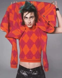 BRITISH VOGUE OCTOBER 2022 TIMOTHEE CHALAMET COVER -CELEBRITY MAGAZINES FctNIgQagAQ286M