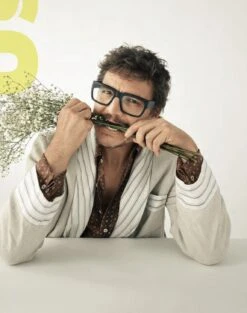 Pedro Pascal And Bella Ramsey For Deadline Magazine June 2023 -CELEBRITY MAGAZINES FylqrMlXwAAJZf4