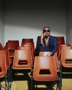 BRITISH GQ Magazine April/May 2024 Lewis Hamilton Cover (Minor Defect On Cover) -CELEBRITY MAGAZINES GQ0424 Hamilton 02 1