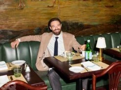 BRITISH GQ Magazine March 2025 CHARLIE COX Daredevil -CELEBRITY MAGAZINES GkDkpjkW0AAxWBS