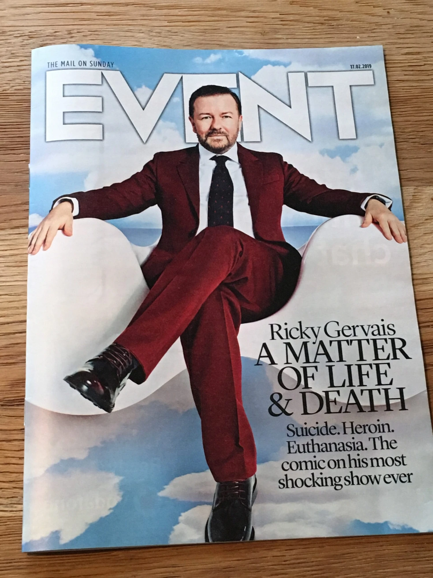 UK Event Magazine February 2019 RICKY GERVAIS Dido JOAN BAEZ Gillian Anderson JAMIE DORNAN 6 UK Event Magazine February 2019 RICKY GERVAIS Dido JOAN BAEZ Gillian Anderson JAMIE DORNAN - Image 4