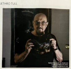 Classic Rock Magazine (UK) - April 2025 - Jethro Tull 8 Classic Rock Magazine (UK) - April 2025 - Jethro Tull -CELEBRITY MAGAZINES IMG 4880