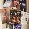 Ultimate Fan Pack - Taylor Swift (Includes 8 Free Gifts Inside) -CELEBRITY MAGAZINES IMG 5616