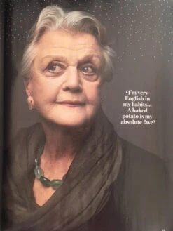 Radio Times December 2 2017 The Crown Matt Smith Angela Lansbury Richard Hammond -CELEBRITY MAGAZINES IMG 6404