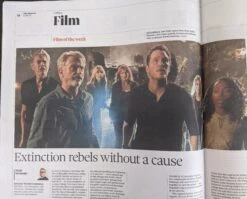 OBSERVER REVIEW 12/06/2022 REGINA SPEKTOR Chris Pratt Sam Neill -CELEBRITY MAGAZINES PXL 20220613 100433246