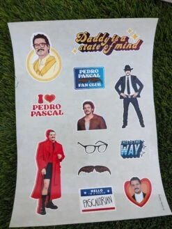 Ultimate Pedro Pascal Fan Pack -CELEBRITY MAGAZINES PXL 20231006 124840695