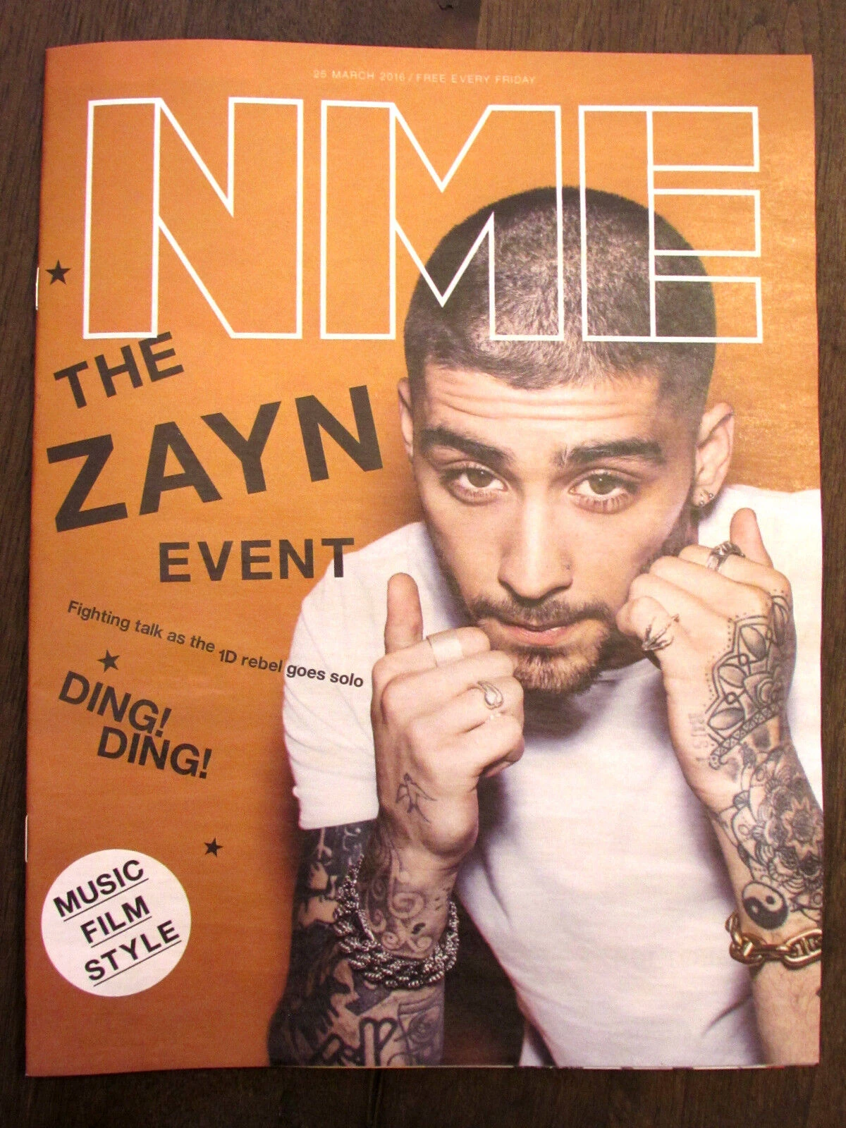 N/A ZAYN MALIK Photo Cover Interview UK NME MAGAZINE MARCH 2016 3 N/A ZAYN MALIK Photo Cover Interview UK NME MAGAZINE MARCH 2016