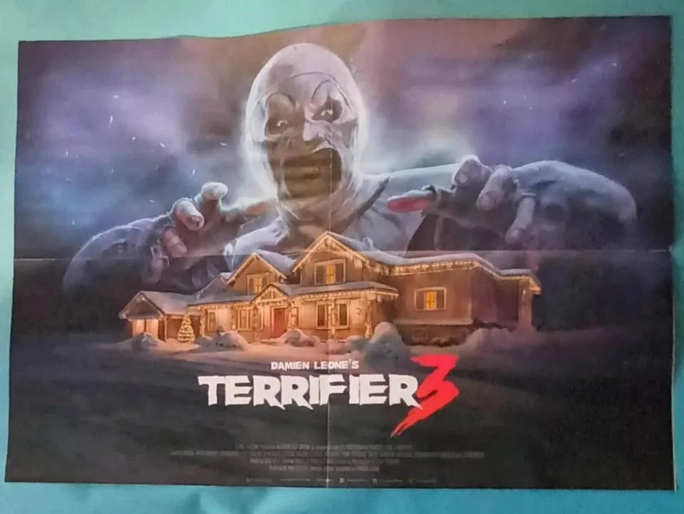 SFX Magazine #386 Holiday Special 2024 DOCTOR WHO Nicola Coughlan & Terrifier 3 Poster 5 SFX Magazine #386 Holiday Special 2024 DOCTOR WHO Nicola Coughlan & Terrifier 3 Poster - Image 3