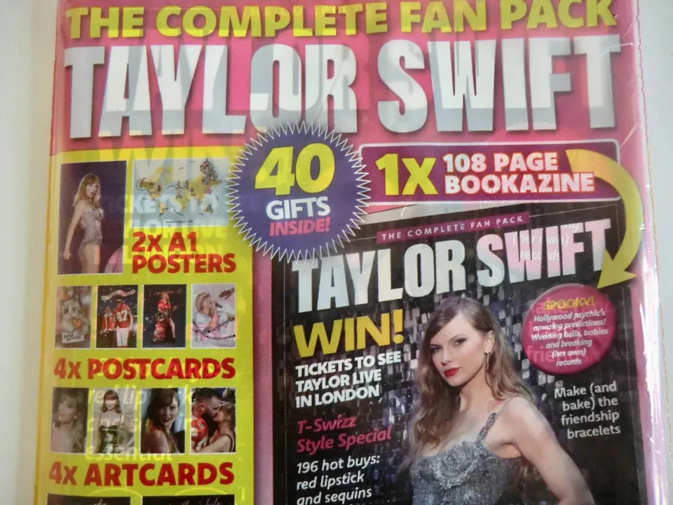The Complete Taylor Swift Fan Pack (In Stock) 5 The Complete Taylor Swift Fan Pack (In Stock) - Image 3