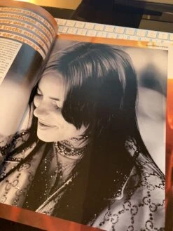 Queens Of Pop Magazine: Billie Eilish + Free Double Sided Poster 10 Queens Of Pop Magazine: Billie Eilish + Free Double Sided Poster -CELEBRITY MAGAZINES s l960 20